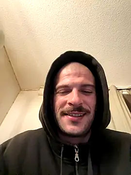 Snapshot of Greyoff chatting on 1, 10, 2025 Greyoff online show from 1, 10, 2025