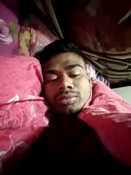 Snapshot of 900irani chatting on 17, 12, 2025 900irani online show from 17, 12, 2025