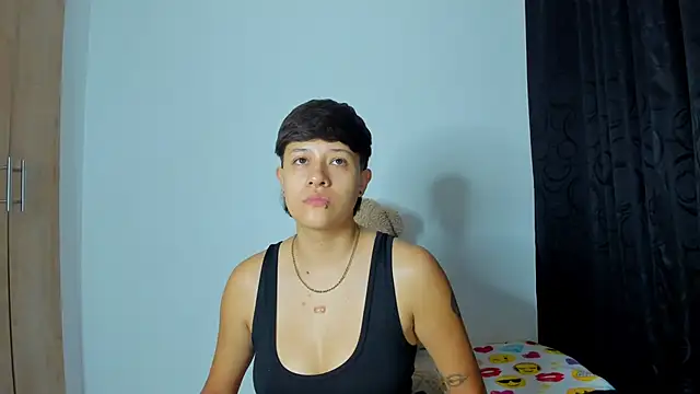 Snapshot of violet_casper_ chatting on 29, 12, 2024 violet casper  online show from 29, 12, 2024