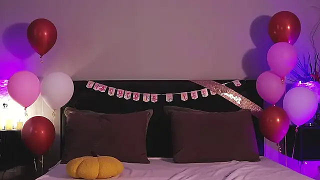 Denise Garciia online show from 28, 9, 2025