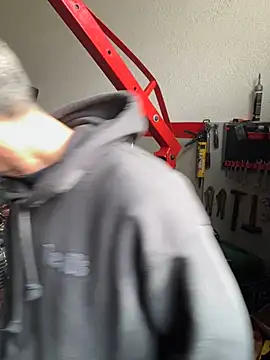 Snapshot of donnuozfutura chatting on 10, 2, 2025 donnuozfutura online show from 10, 2, 2025