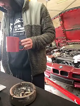 Snapshot of donnuozfutura chatting on 24, 2, 2025 donnuozfutura online show from 24, 2, 2025