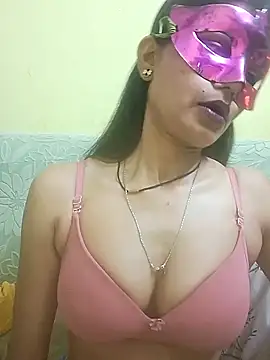 Nandinip2706 online show from 9, 3, 2026