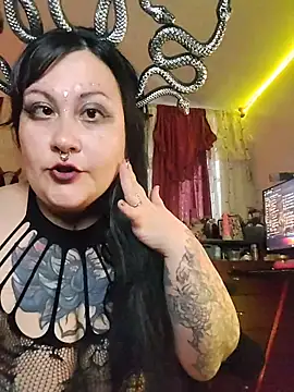 l1la Rav3n online show from 31, 10, 2025