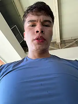 Snapshot of Logan_smith1 chatting on 19, 3, 2026 Logan smith1 online show from 19, 3, 2026