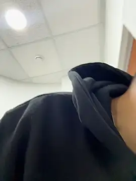 Snapshot of Logan_smith1 chatting on 25, 3, 2026 Logan smith1 online show from 25, 3, 2026