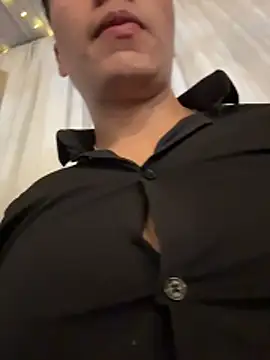 Snapshot of Logan_smith1 chatting on 12, 4, 2026 Logan smith1 online show from 12, 4, 2026