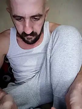 Snapshot of GrofLicno chatting on 12, 2, 2026 GrofLicno online show from 12, 2, 2026