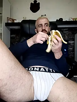 Snapshot of GrofLicno chatting on 1, 3, 2026 GrofLicno online show from 1, 3, 2026