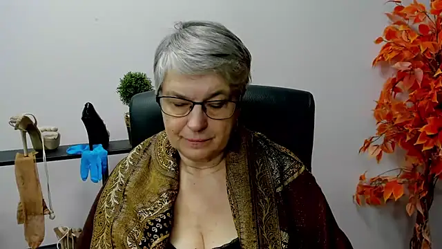 Snapshot of IrisDream chatting on 21, 1, 2025 IrisDream online show from 21, 1, 2025