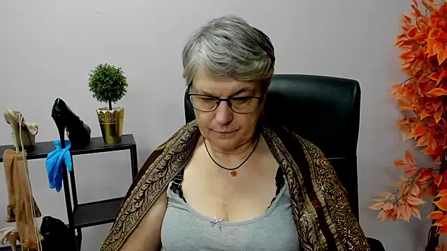 Snapshot of IrisDream chatting on 29, 1, 2025 IrisDream online show from 29, 1, 2025