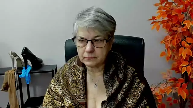 Snapshot of IrisDream chatting on 17, 3, 2025 IrisDream online show from 17, 3, 2025