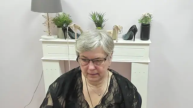 IrisDream online show from 4, 2, 2026