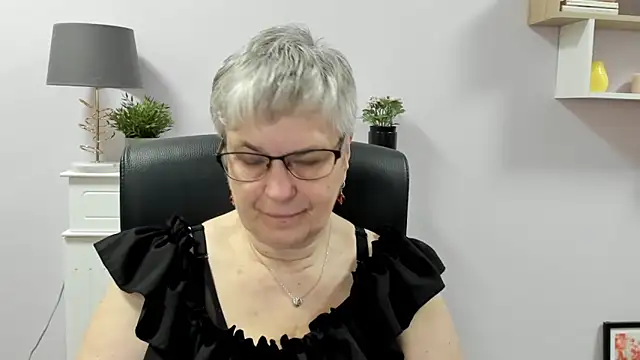 IrisDream online show from 18, 5, 2026