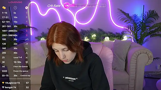Snapshot of FoxyRayy chatting on 3, 12, 2024 FoxyRayy online show from 3, 12, 2024