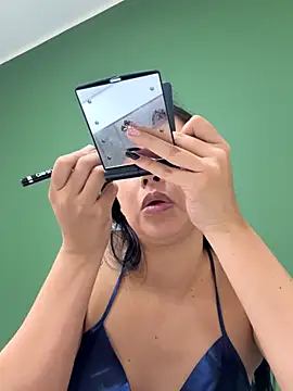 iiris  online show from 5, 11, 2025