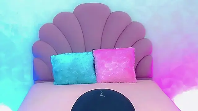 briana sex32 online show from 24, 1, 2025