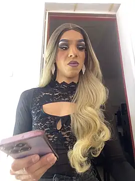 Snapshot of briana_sex32 chatting on 10, 1, 2026 briana sex32 online show from 10, 1, 2026