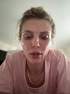 Snapshot of Liya_my chatting on 18, 4, 2026 Liya my online show from 18, 4, 2026