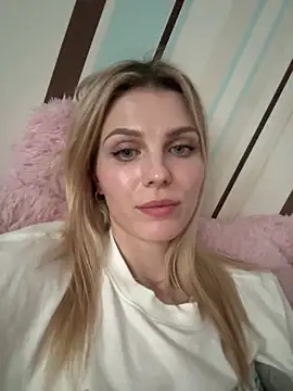 Snapshot of Liya_my chatting on 8, 5, 2026 Liya my online show from 8, 5, 2026