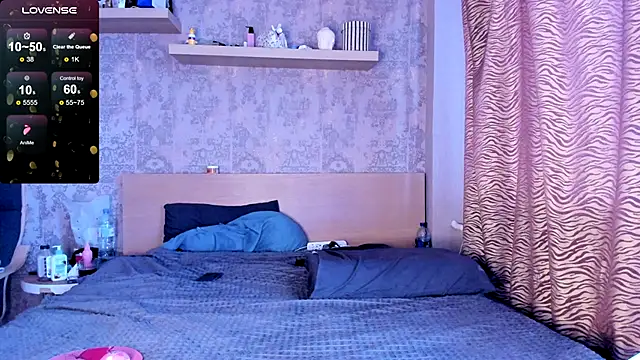 purebeautie13 online show from 12, 1, 2025