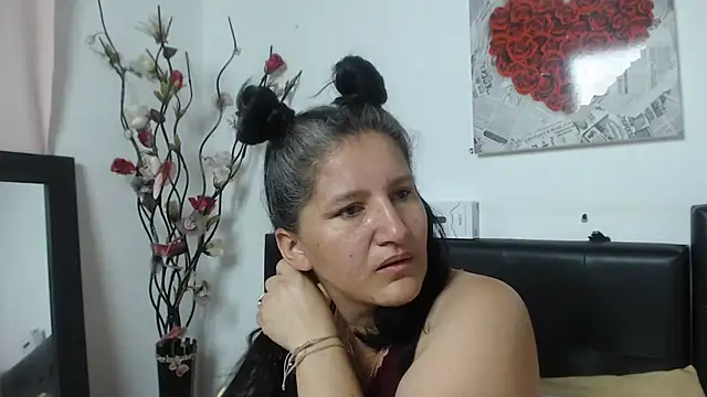 Angelinna Milf online show from 15, 2, 2025
