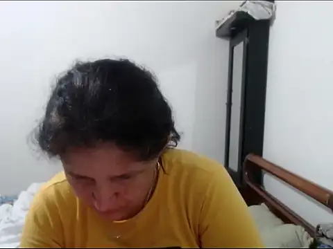 Angelinna Milf online show from 23, 10, 2025