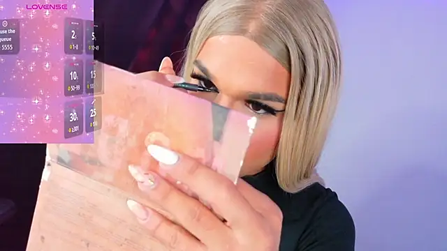 AllisonsweetZ online show from 23, 11, 2025