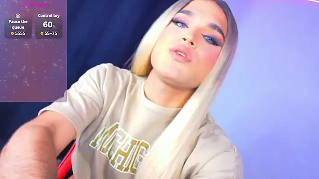 Snapshot of AllisonsweetZ chatting on 12, 1, 2026 AllisonsweetZ online show from 12, 1, 2026