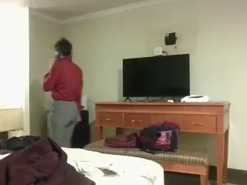 Snapshot of Phoenixmonroe0810 chatting on 6, 1, 2025 Phoenixmonroe0810 online show from 6, 1, 2025