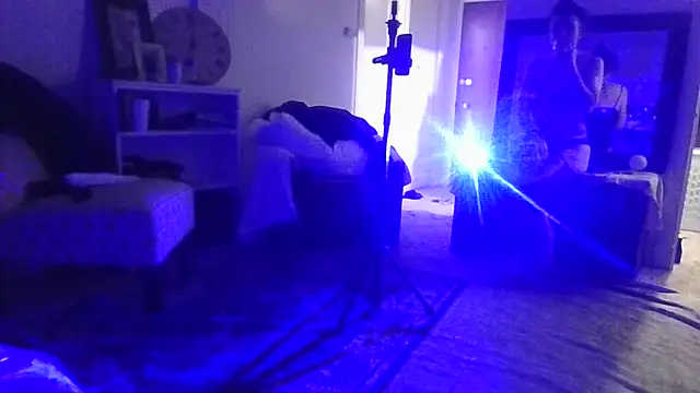 Snapshot of Phoenixmonroe0810 chatting on 19, 1, 2025 Phoenixmonroe0810 online show from 19, 1, 2025