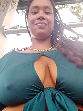 diabla sexyboobs online show from 29, 6, 2026