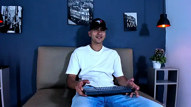 Liam crox online show from 22, 1, 2025