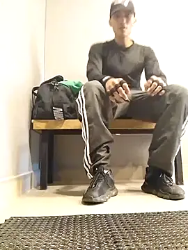 Liam crox online show from 18, 3, 2025