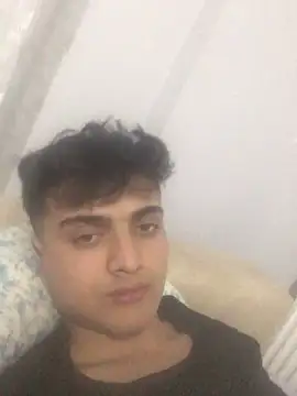 Snapshot of boy_3835 chatting on 7, 3, 2025 boy 3835 online show from 7, 3, 2025