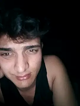 Snapshot of boy_3835 chatting on 14, 3, 2025 boy 3835 online show from 14, 3, 2025