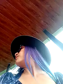 sophie banger online show from 20, 12, 2024