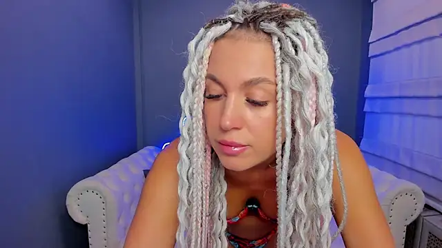 rock n roxy online show from 8, 3, 2025