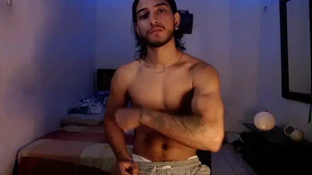 Snapshot of maxximus_100 chatting on 26, 1, 2025 maxximus 100 online show from 26, 1, 2025