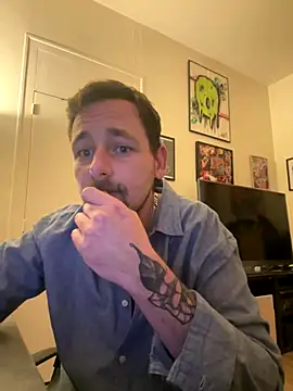 Snapshot of defbond420 chatting on 26, 10, 2025 defbond420 online show from 26, 10, 2025