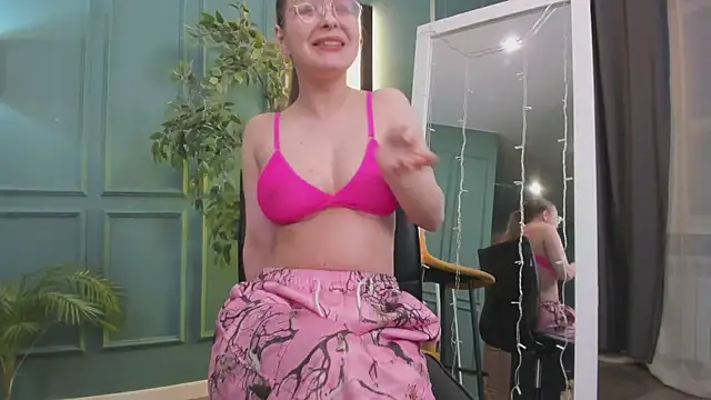 CassieCool online show from 30, 12, 2024