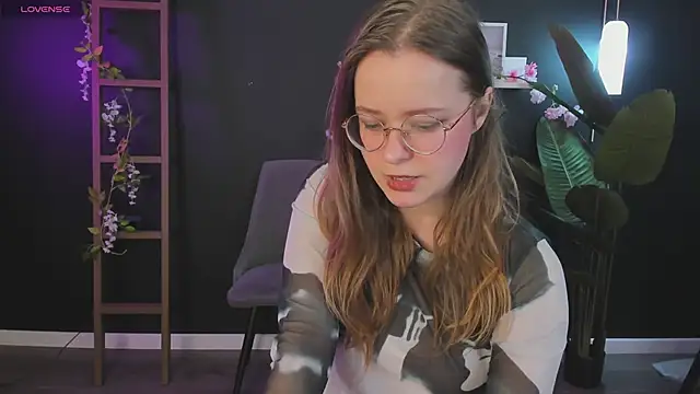 CassieCool online show from 11, 1, 2025