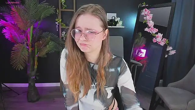 CassieCool online show from 26, 1, 2025