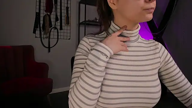 CassieCool online show from 16, 9, 2025