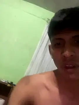 Snapshot of skaaaass chatting on 8, 11, 2025 skaaaass online show from 8, 11, 2025