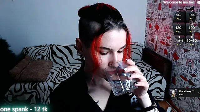 Miya Wey  online show from 21, 12, 2024