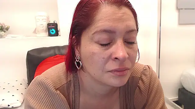 eva twiss online show from 18, 11, 2025