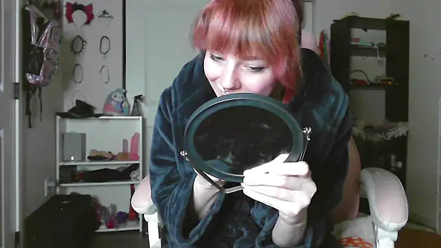 GoddessPinxx online show from 16, 5, 2026