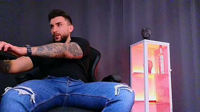MightyAaron66 online show from 20, 1, 2025