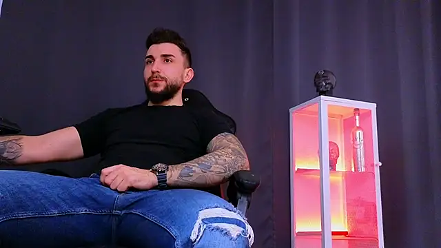 MightyAaron66 online show from 21, 1, 2025